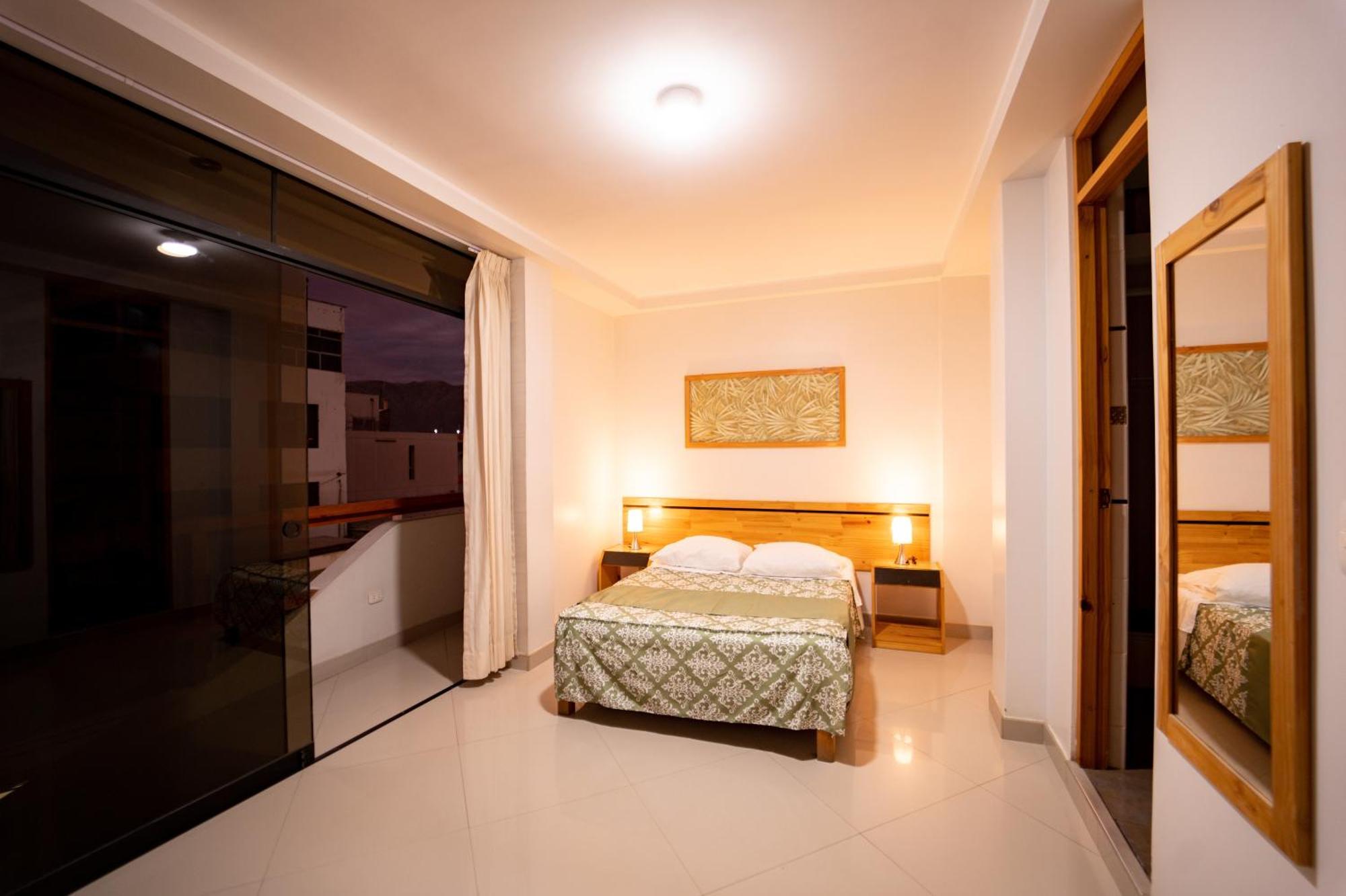 נאסקה Hostal Los Balcones מראה חיצוני תמונה