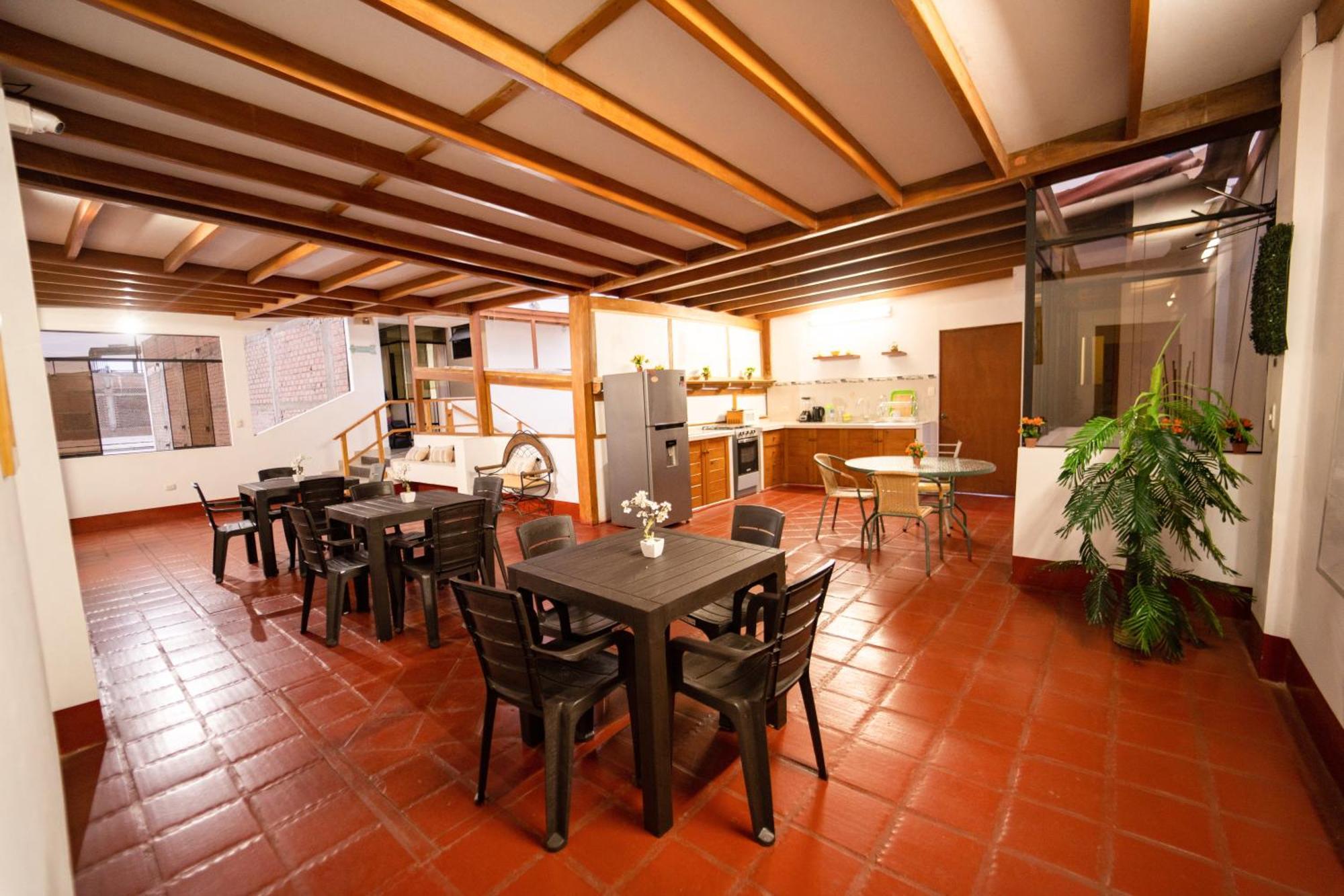 נאסקה Hostal Los Balcones מראה חיצוני תמונה